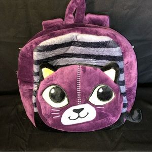 Kids kitten back pack. Never used. Very cute